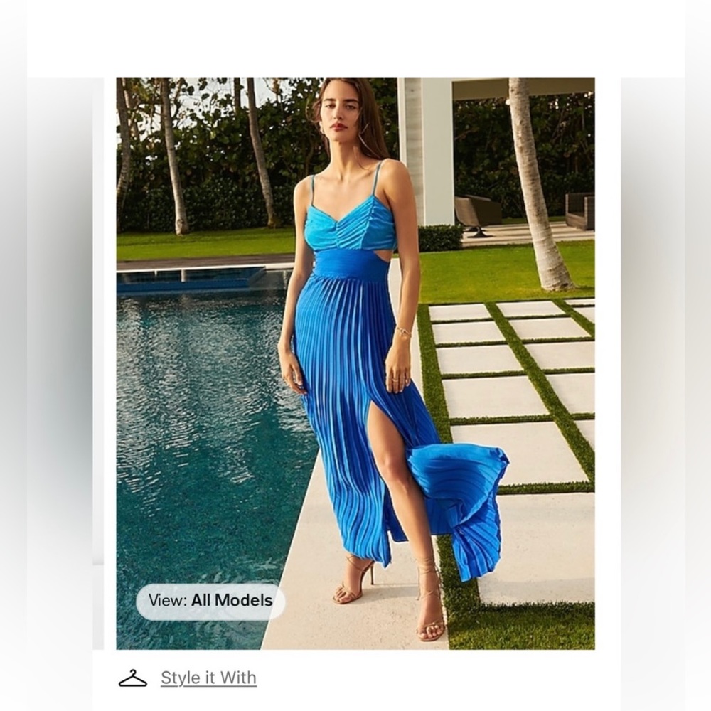 Express Pleated Color Block Side Cut Put Maxi Dress